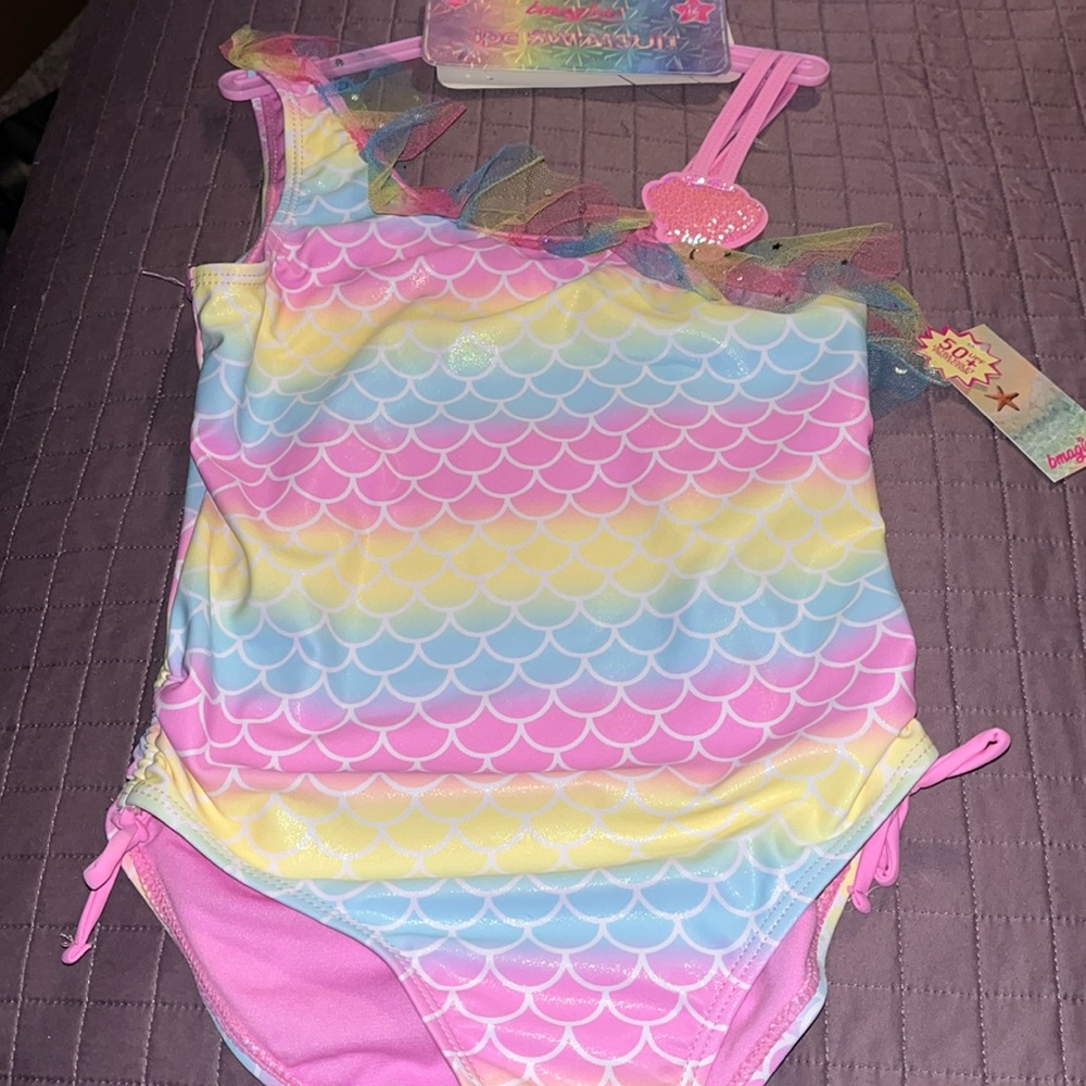 Adorable Mermaid Print Swimsuit Size 12